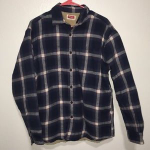 Wrangler blue and white flannel